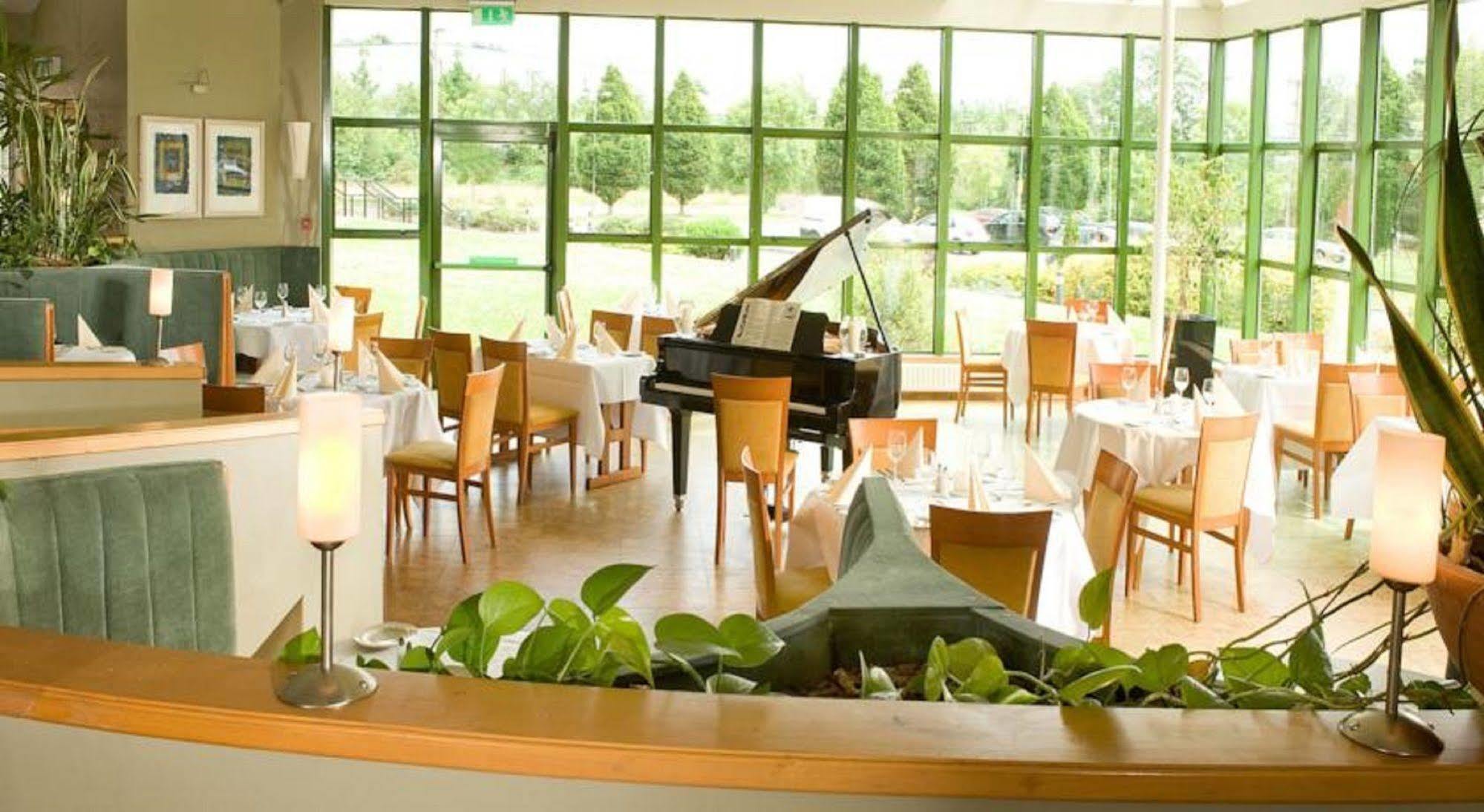 Great National Commons Inn Hotel Cork Buitenkant foto