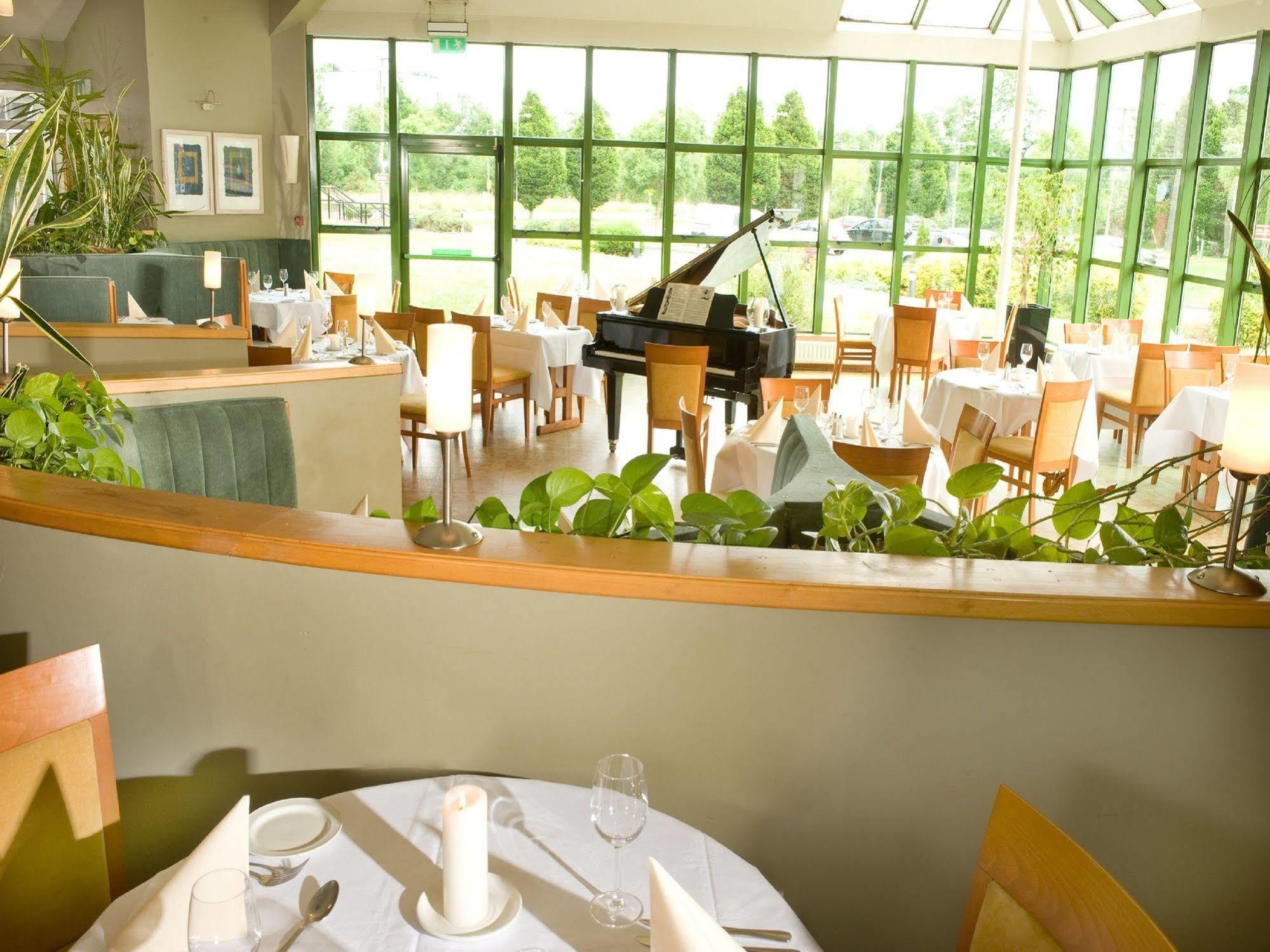 Great National Commons Inn Hotel Cork Buitenkant foto