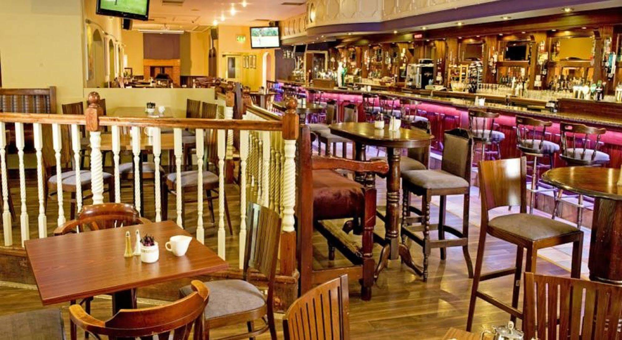 Great National Commons Inn Hotel Cork Buitenkant foto